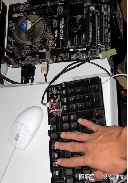 不一樣的電腦使用體驗(yàn) 從零開(kāi)始，在老舊計(jì)算機(jī)硬件上安裝Ubuntu的完整指南